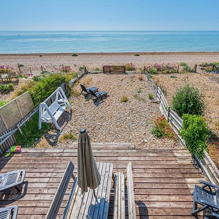 פבנסי Pebble Paradise Beachfront Family Getaway מראה חיצוני תמונה